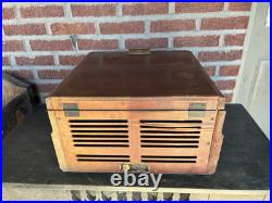 Vintage RCA Victor Victrola Wood Tube Radio Bakelite Record Player 77u
