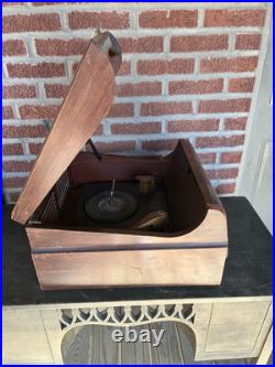 Vintage RCA Victor Victrola Wood Tube Radio Bakelite Record Player 77u