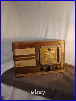 Vintage RCA model 87T Tube Radio 87T WOOD Table Top Antique Untested Original