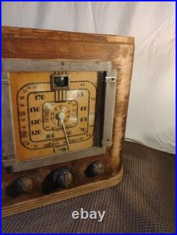 Vintage RCA model 87T Tube Radio 87T WOOD Table Top Antique Untested Original