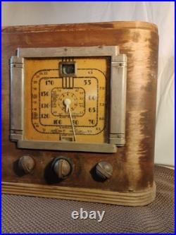 Vintage RCA model 87T Tube Radio 87T WOOD Table Top Antique Untested Original