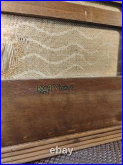 Vintage RCA model 87T Tube Radio 87T WOOD Table Top Antique Untested Original