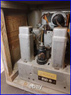 Vintage RCA model 87T Tube Radio 87T WOOD Table Top Antique Untested Original