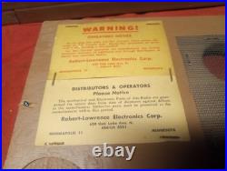 Vintage, RO-LA Coin Robert Lawrence Superheterodyne Motel Pay Tube Radio 40s 50s