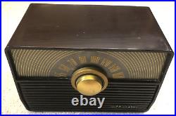 Vintage Radio RCA Victor AM Tube Radio Model 1-X-51 t588