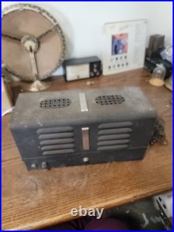 Vintage Radio Tube Amplifier Antique Tuner Radio Untested