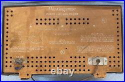 Vintage Radio Westinghouse AM/FM Radio 1952 Bakelite H371T7 t550