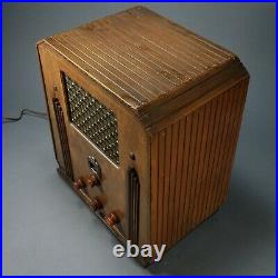 Vintage Rare 1930's Clarion Tube Radio Art Deco Style Wood Tombstone Cabinet