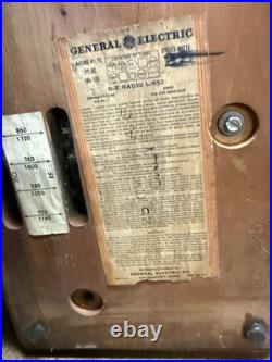 Vintage Rare 1940s General Electric Model L-652 Superheterodyne Tube Radio USA