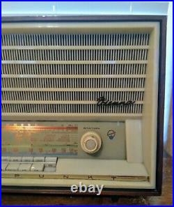 Vintage Rare Blaupunkt Vienna Tabletop Tube Radio Model 21103 AM/FM/SW Working