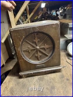 Vintage Rare Freed Eisemann Model 302 Electric Tube Radio Wood Speaker Parts USA