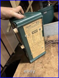 Vintage Rare Old Original Silvertone 3006 Green Bakelite Electric Tube Radio USA