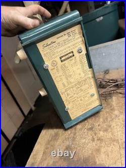 Vintage Rare Old Original Silvertone 3006 Green Bakelite Electric Tube Radio USA