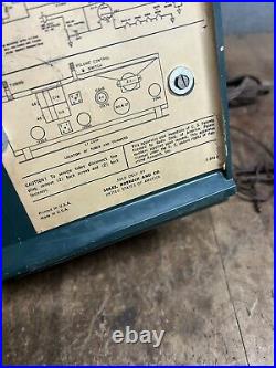 Vintage Rare Old Original Silvertone 3006 Green Bakelite Electric Tube Radio USA