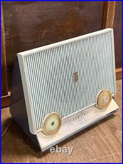 Vintage Rare Slant Face Zenith Model F615b Vacuum Tube Radio Working (5a)