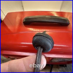 Vintage Red Bakelite 1940's Emerson 522 Radio Working AM Tube