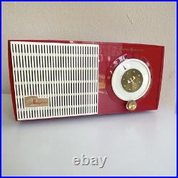 Vintage Red and White 1955 General Electric Model 471 AM Tube Radio Real Charmer