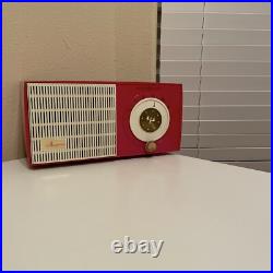 Vintage Red and White 1955 General Electric Model 471 AM Tube Radio Real Charmer