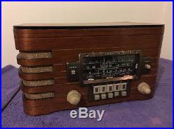 Vintage Restored 1942 WWII-era Zenith Shortwave Tube Ham Radio Wave Magnet 5678
