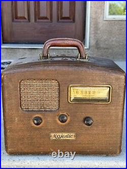 Vintage Rogers Majestic Art Deco Tombstone Radio Portable Radio