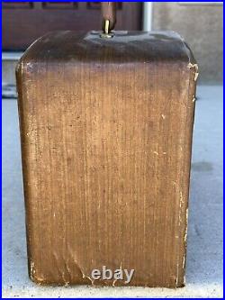 Vintage Rogers Majestic Art Deco Tombstone Radio Portable Radio