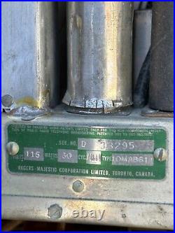 Vintage Rogers Majestic Art Deco Tombstone Radio Portable Radio
