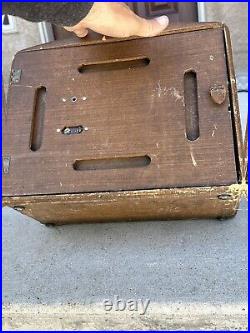 Vintage Rogers Majestic Art Deco Tombstone Radio Portable Radio