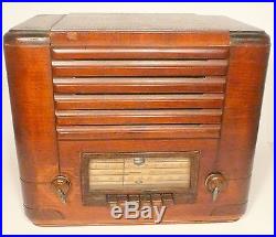 Vintage SILVERTONE 6425 Mid-Century Modern WOOD SHELL RADIO Recapped / Works