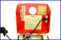 Vintage SILVERTONE DUR-PAC 8219 RED AM Tube Radio Plastic circa 1958 WORKS
