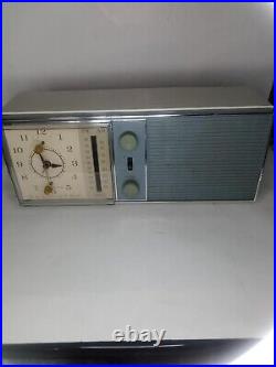 Vintage SLATE BLUE Antique Retro 1963 RCA Victor Model RGS19A AM/FM Tube Clock