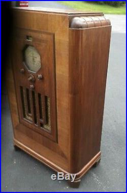 Vintage STROMBERG CARLSON TUBE Radio ART DECO ca 1934 CONSOLE