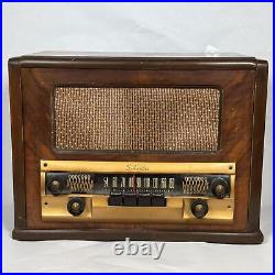 Vintage Sears Silvertone 1948-49 Wooden Tube Radio No. 8052