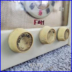 Vintage Sears Silvertone Tube Radio 4206 FM Bakelite White 1950s MCM Works