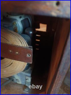 Vintage Sentinel Tube Radio Wooden WORKS (See Video)
