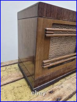 Vintage Sentinel Wood Tabletop Tube Radio Working Condition with Original Back