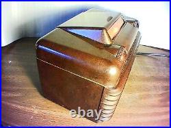 Vintage Setchell Carlson 416 Frog Eyes Bakelite Tube Radio. Restored Chassis