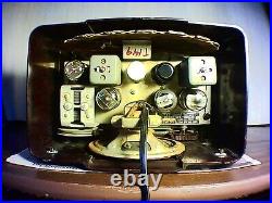Vintage Setchell Carlson 416 Frog Eyes Bakelite Tube Radio. Restored Chassis