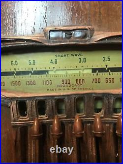 Vintage Shortwave Broadcast Tube Radio Model 582. It Works But Doesn't Tune In