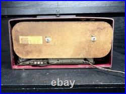 Vintage Silvertone AM/FM Vacuum Tube Radio #4204 Maroon Bakelite Working