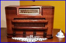 Vintage Silvertone AM/SW 7031A Radio (1941) RARE and COMPLETELY RESTORED
