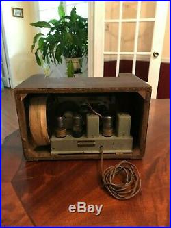Vintage Silvertone Am Tube Radio Wood Wooden 6051 For Restoration Tabletop USA