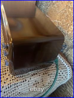 Vintage Silvertone N25642 Tube Radio AM Bakelite, Sears Working 1950's Colletors
