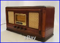 Vintage Silvertone R-1171 AM/SWithPolice Tube Radio (1941) RARE and COMPLETELY