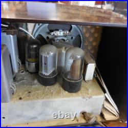 Vintage Silvertone Tube AM Radio