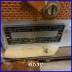 Vintage Silvertone Tube AM Radio