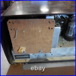 Vintage Silvertone Tube AM Radio