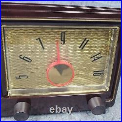 Vintage Silvertone Tube Radio Model 3004 AM Tabletop Bakelite MCM Sears Works