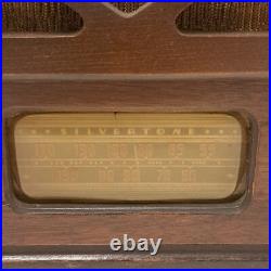 Vintage Silvertone Tube Radio & Turntable Wood Case Power Tested