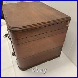 Vintage Silvertone Tube Radio & Turntable Wood Case Power Tested