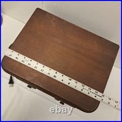 Vintage Silvertone Tube Radio & Turntable Wood Case Power Tested Vintage Silvertone Tube Radio & Turntable Wood Case Power Tested